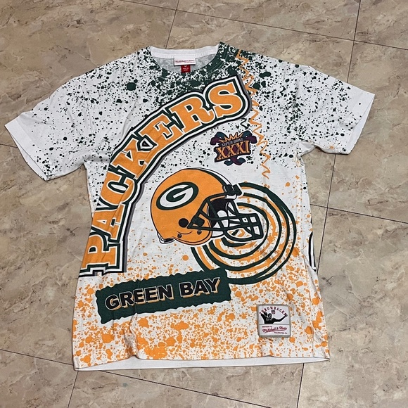 Green Bay Packers Graffiti Tshirt Small - Picture 1 of 2